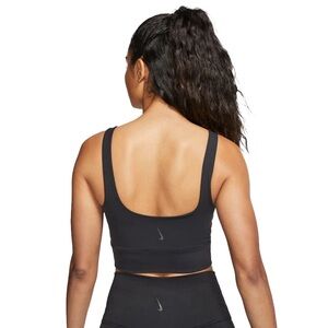 Nike Yoga Luxe Crop Top